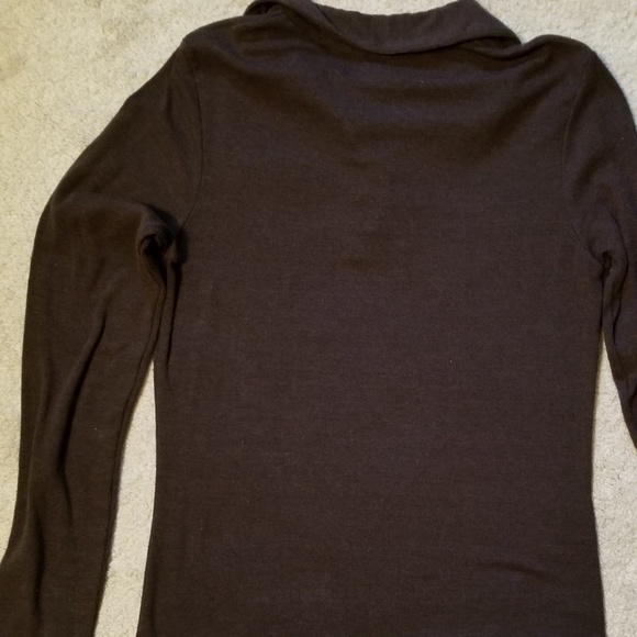 Brown Ribbed Top w/Pocket - Picture 2 of 5
